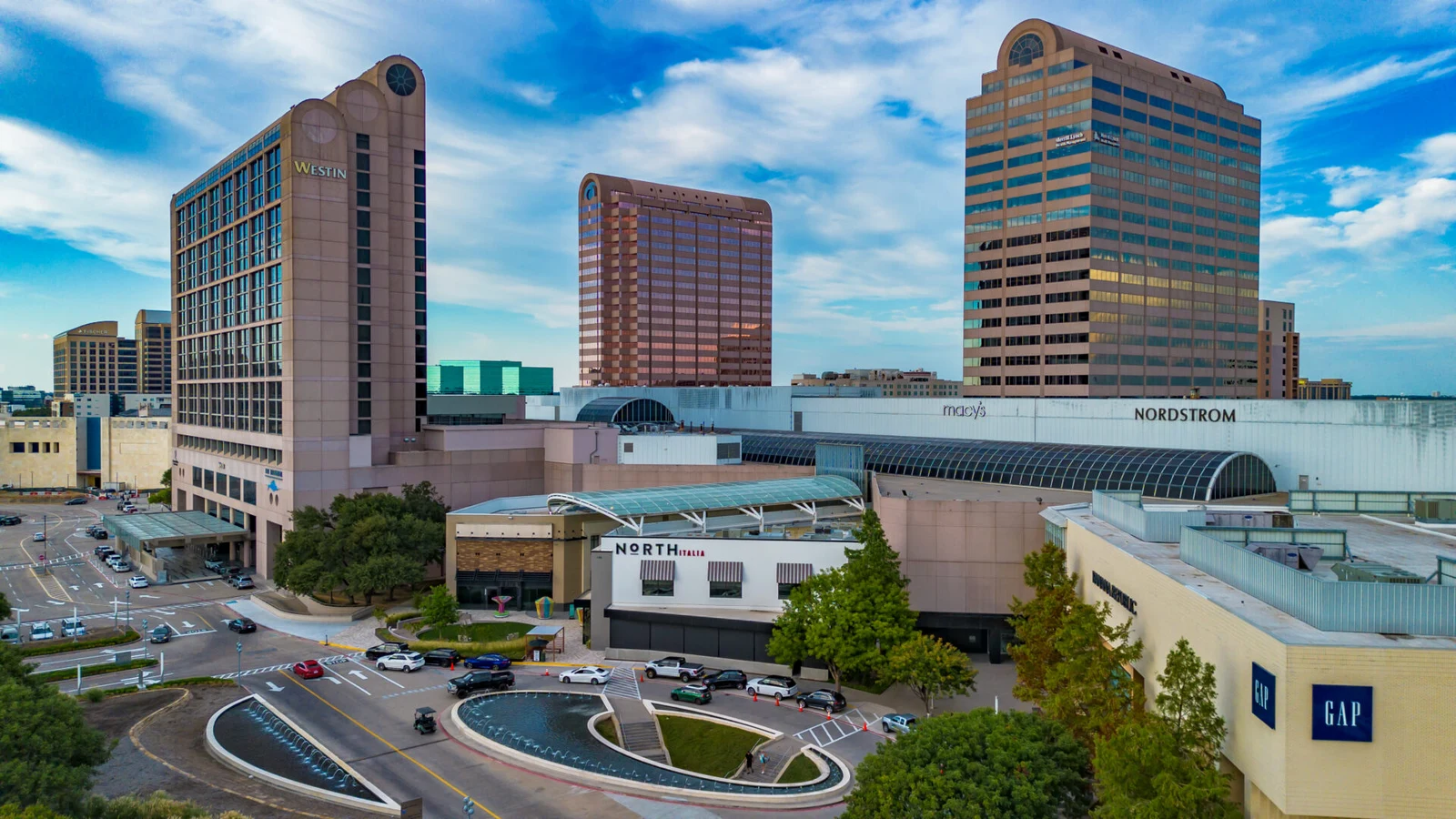 Galleria Dallas exterior