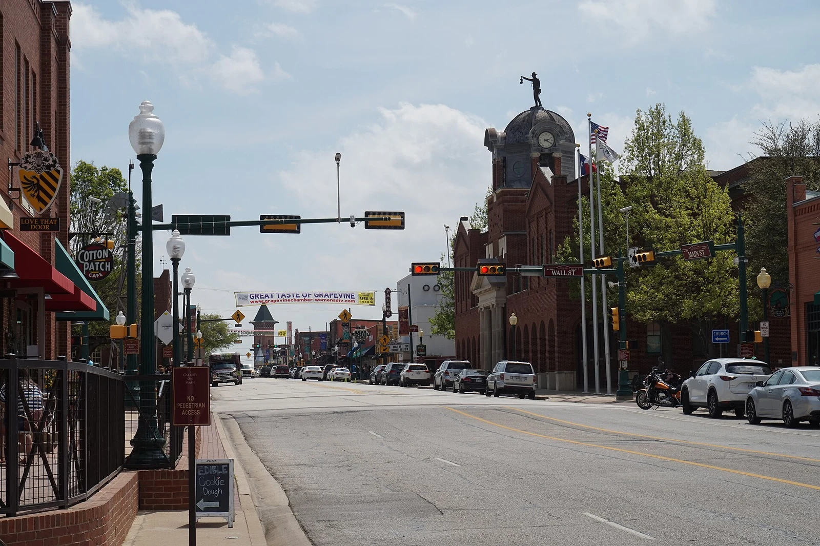 Main Street in Grapevine, photographed in 2018